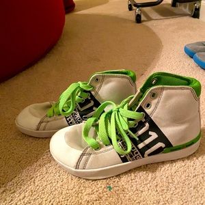 Reebok Nanos Women’s Size 5.5 Shoes